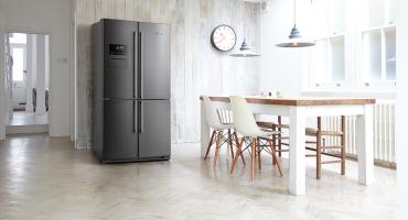 Deluxe SXS kjøleskap og fryser - Mørkt rustfritt stål