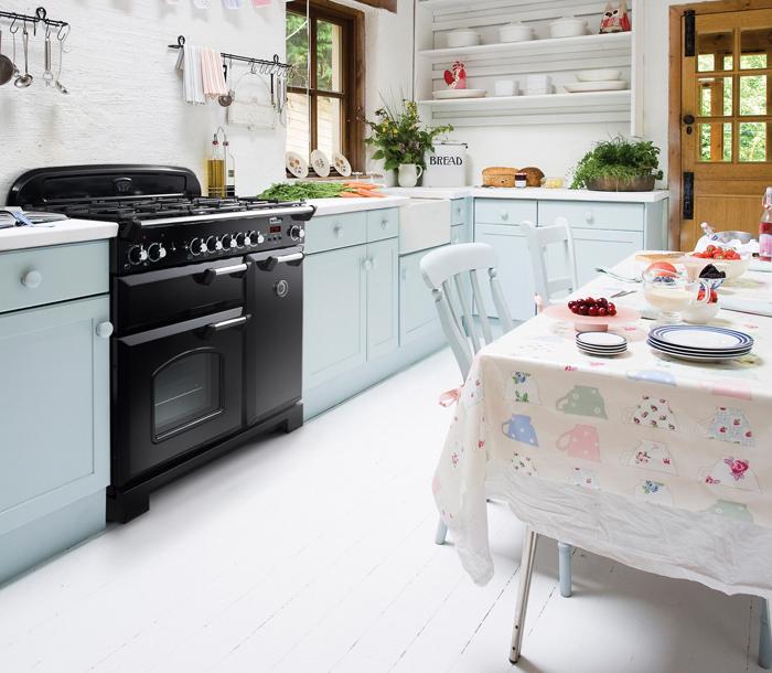 Falcon Classic 90 Dual Fuel in Black