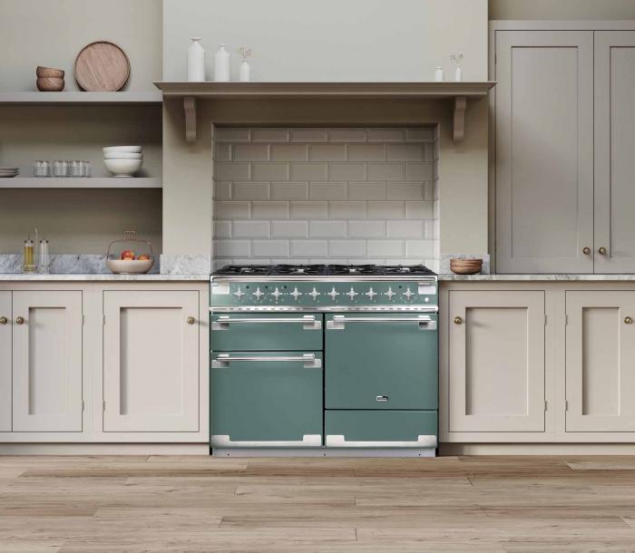 Falcon Elise in Mineral Green